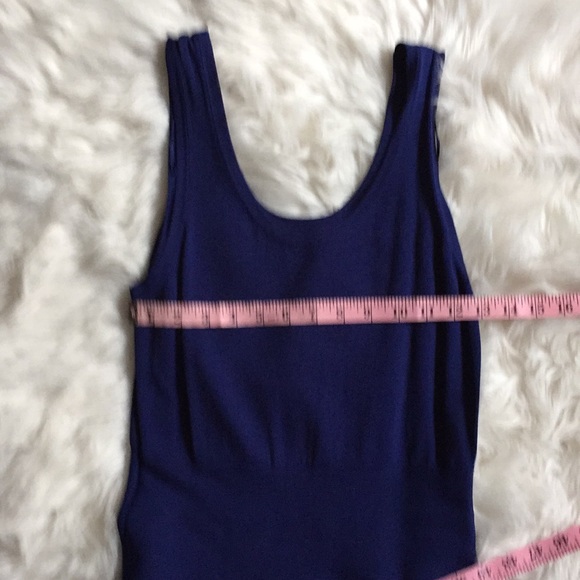 Dress - Picture 2 of 5